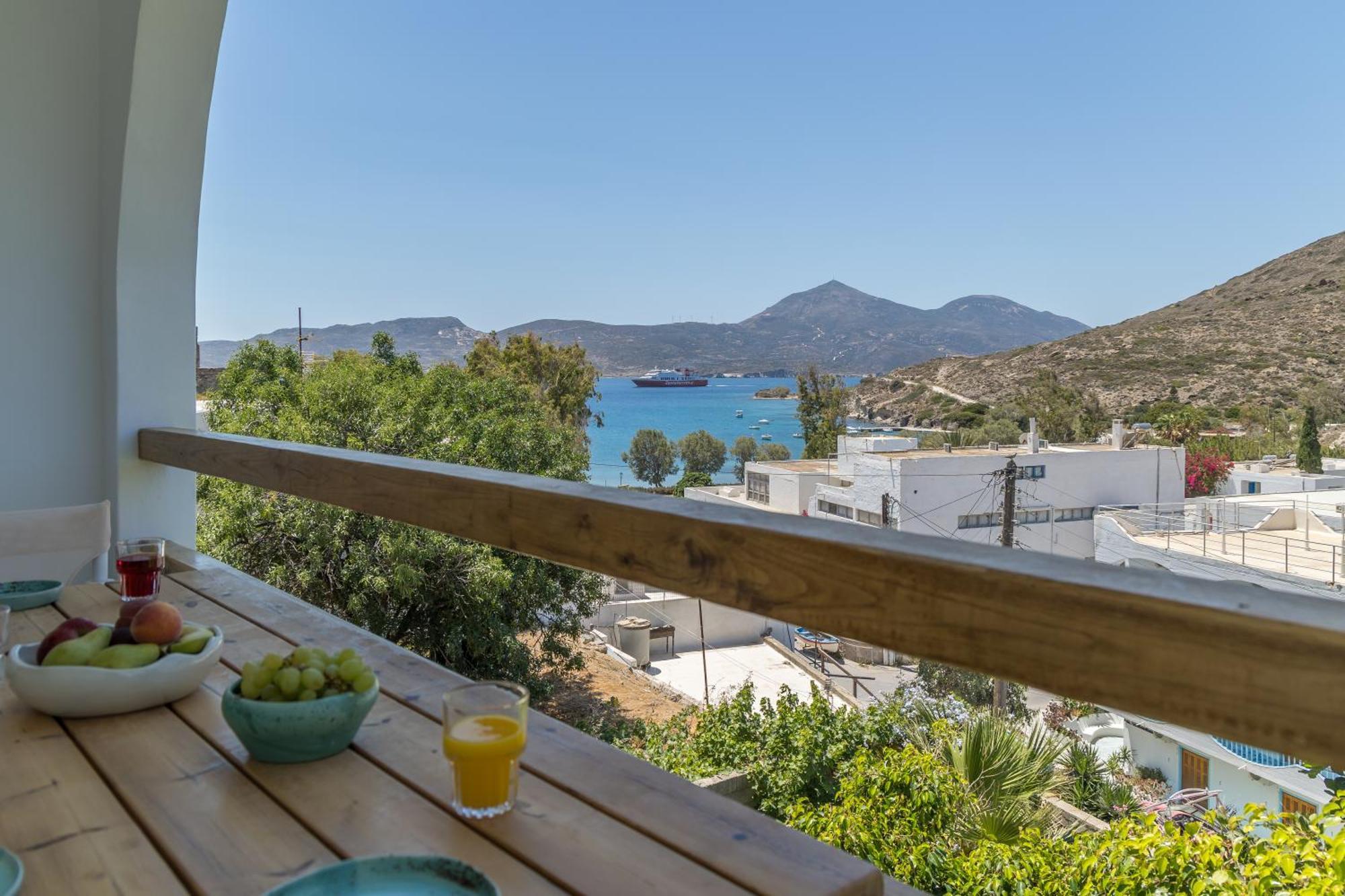 Areti'S Milos Guesthouses Αδάμας Εξωτερικό φωτογραφία